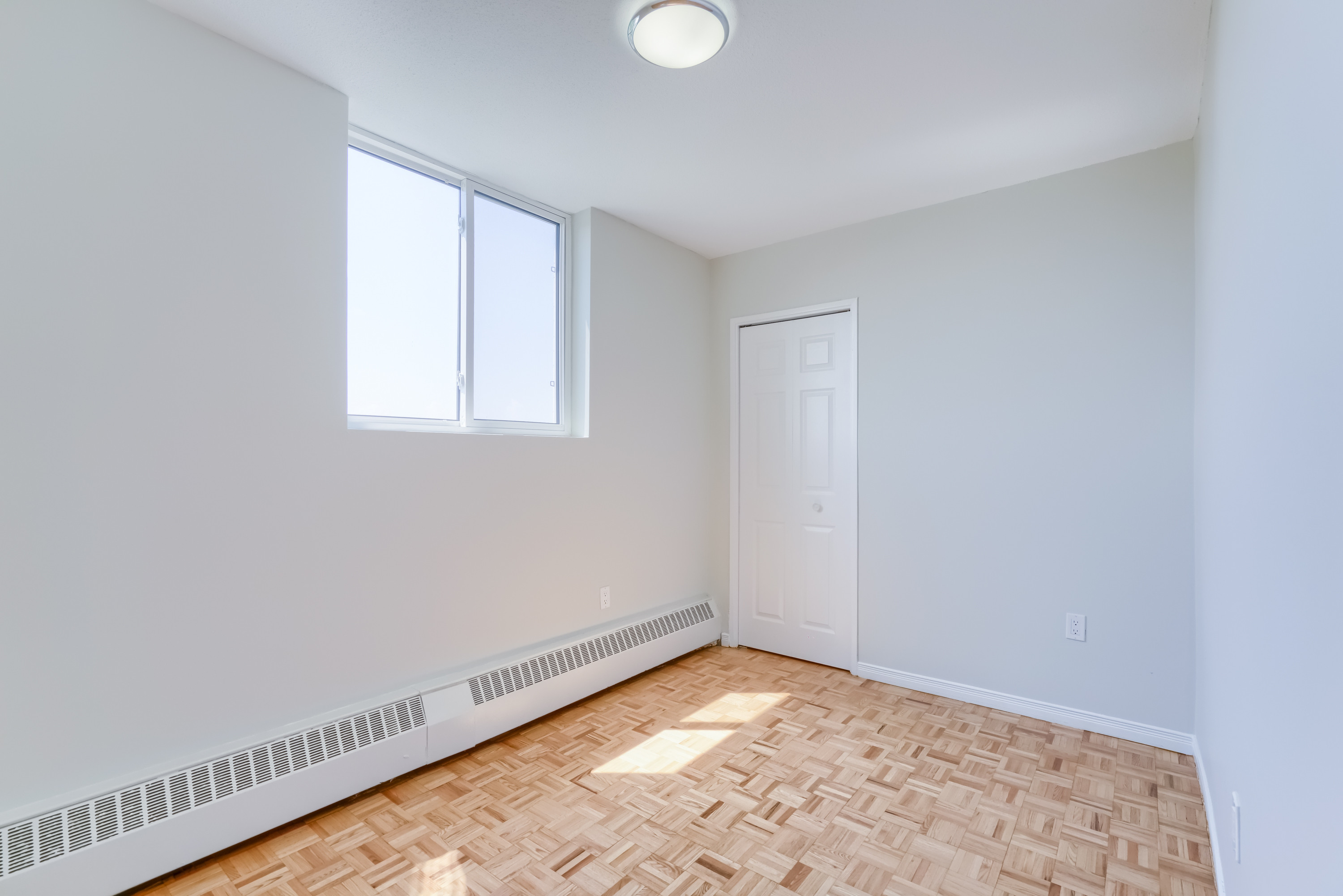 aa hardwood flooring etobicoke of barrie on apartments condos houses for rent throughout 47a420a5 e887 47ec b4e9 20a8d84bb646