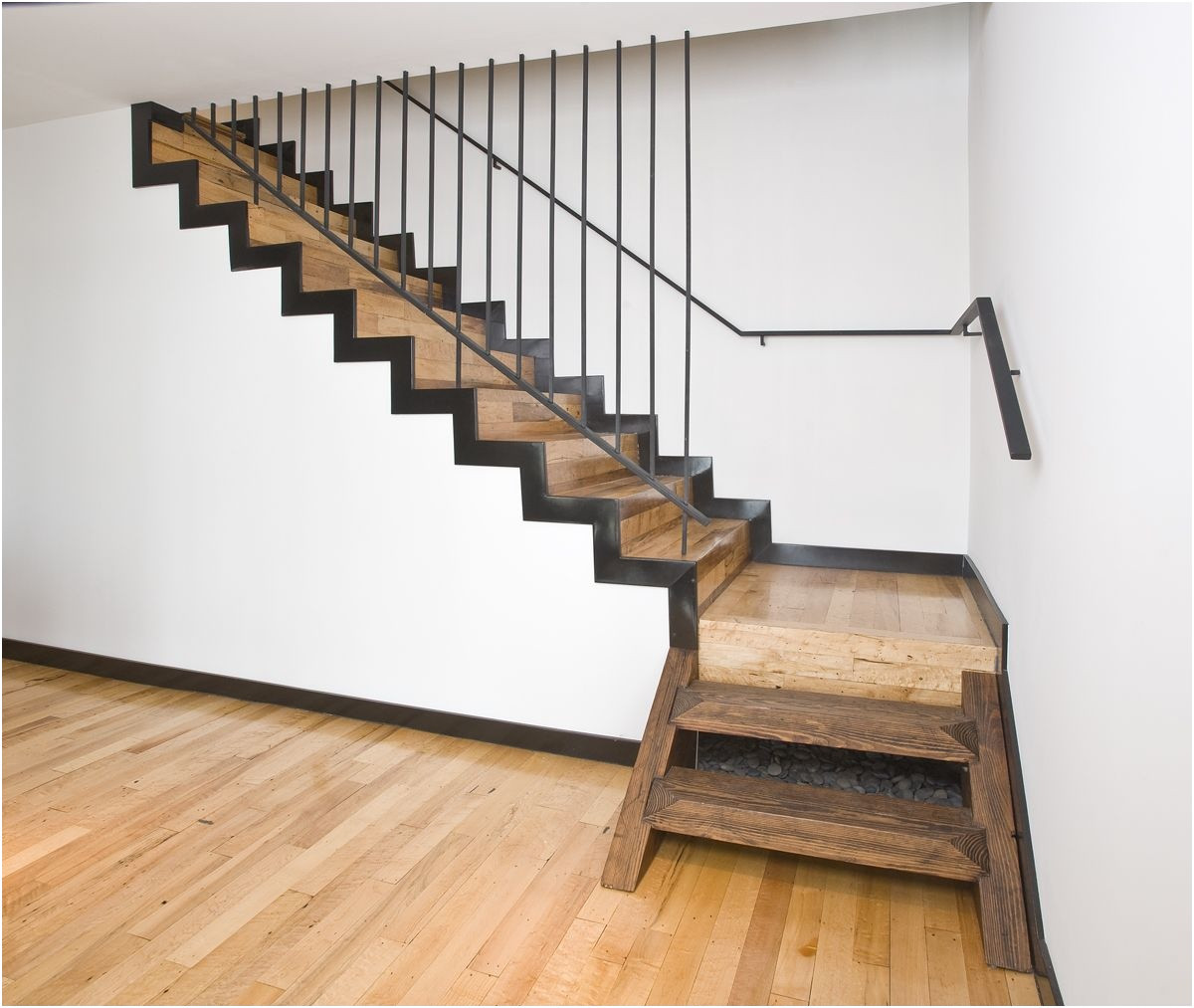 Fake Hardwood Floor Over Carpet Of Stair Nosings for Carpet Tiles Best Of How to Install Laminate with Stair Nosings for Carpet Tiles Best Of How to Install Laminate Flooring On Stairs with Railing