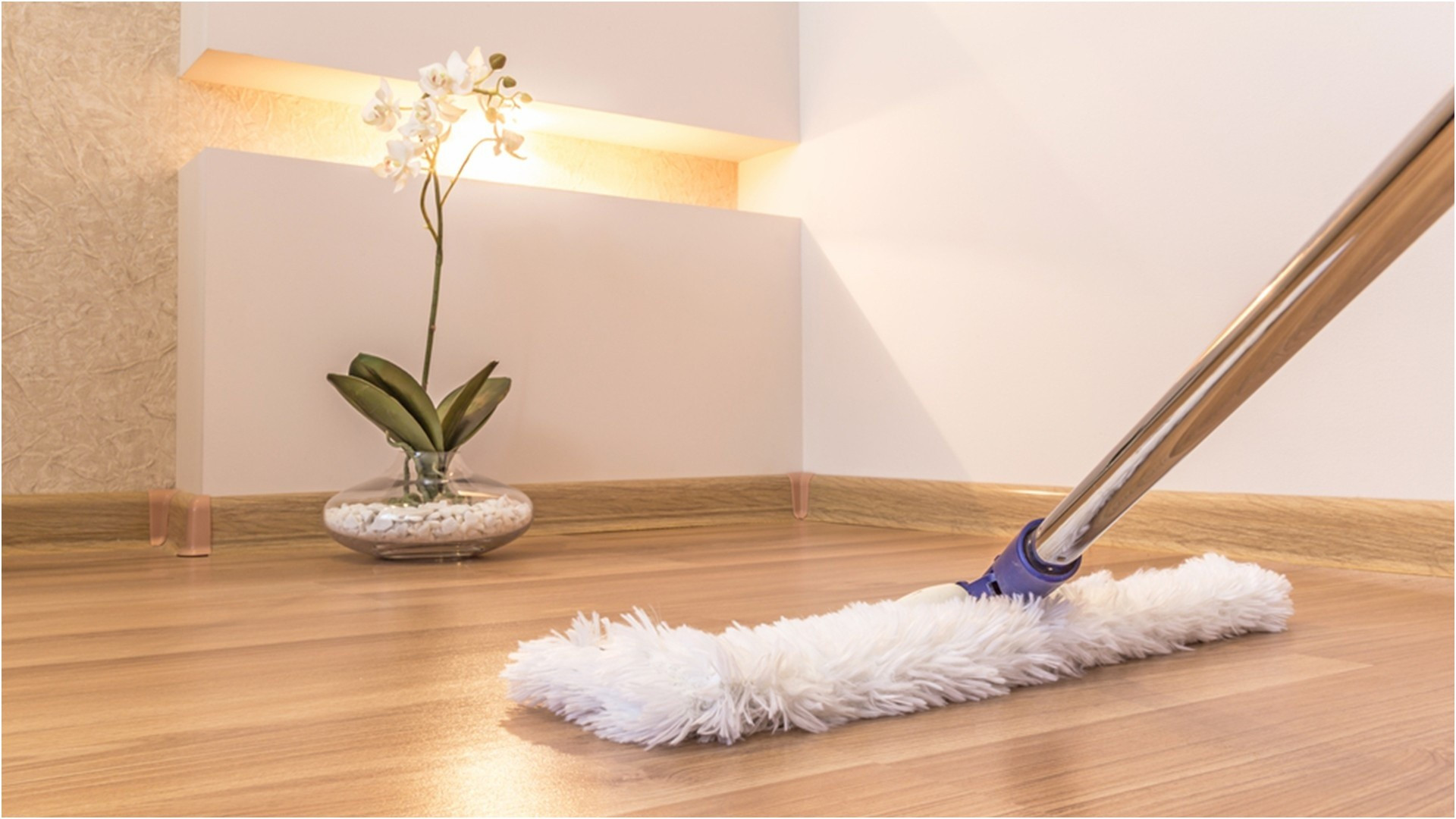 hardwood floor cleaning solution of 17 awesome what to use to clean hardwood floors image dizpos com intended for what to use to clean hardwood floors inspirational how much laminate flooring do i need luxury