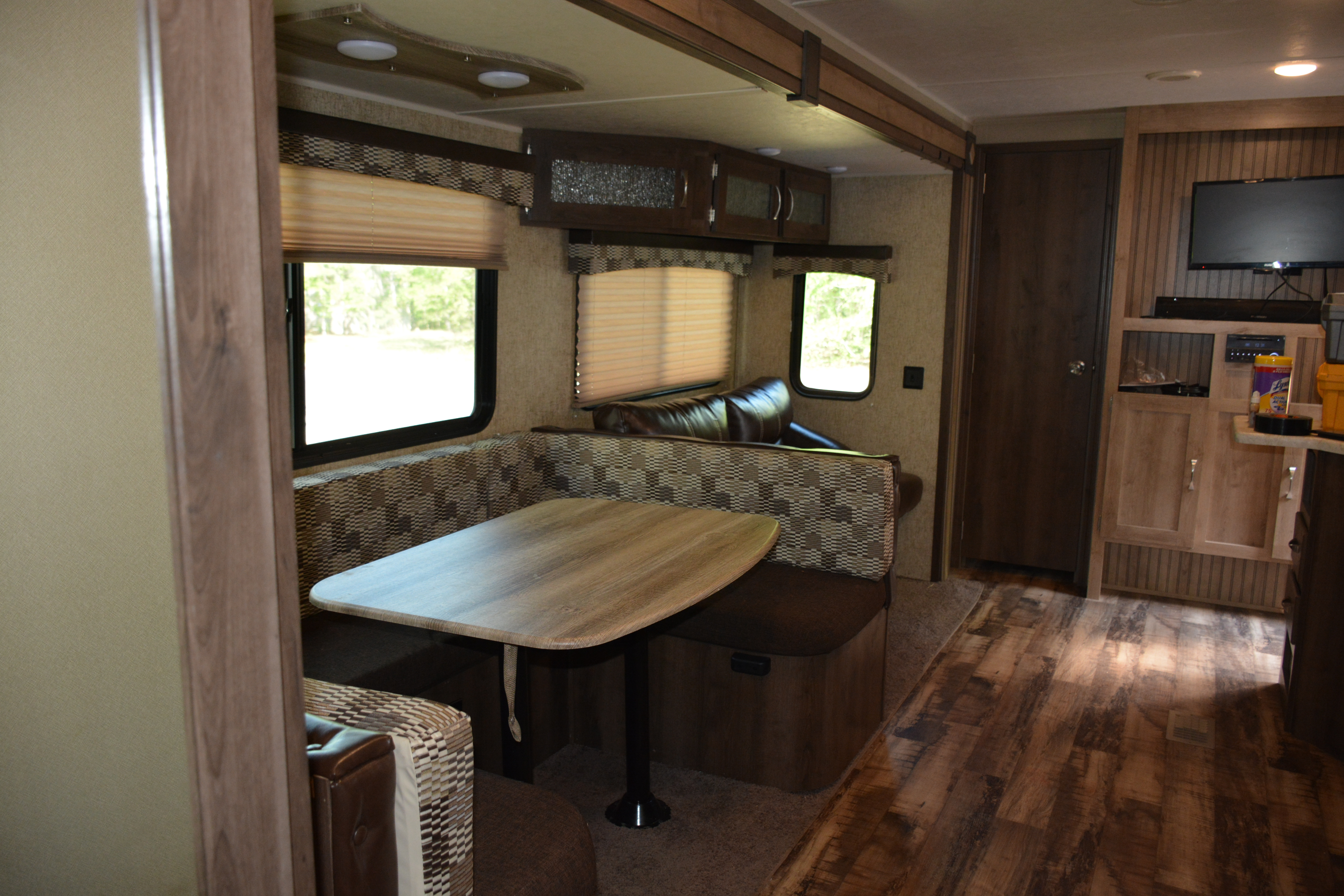 hardwood floor installation knoxville of top 25 aberdeen nc rv rentals and motorhome rentals outdoorsy for nekkffi8xxxdyqwjjzbs