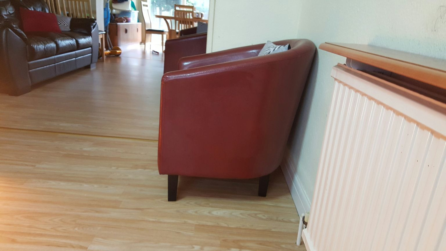 hardwood floor refinishing easton pa of https en shpock com i wnvflguijqigmhej 2017 11 25t203102 for red leather sofa chairs 4