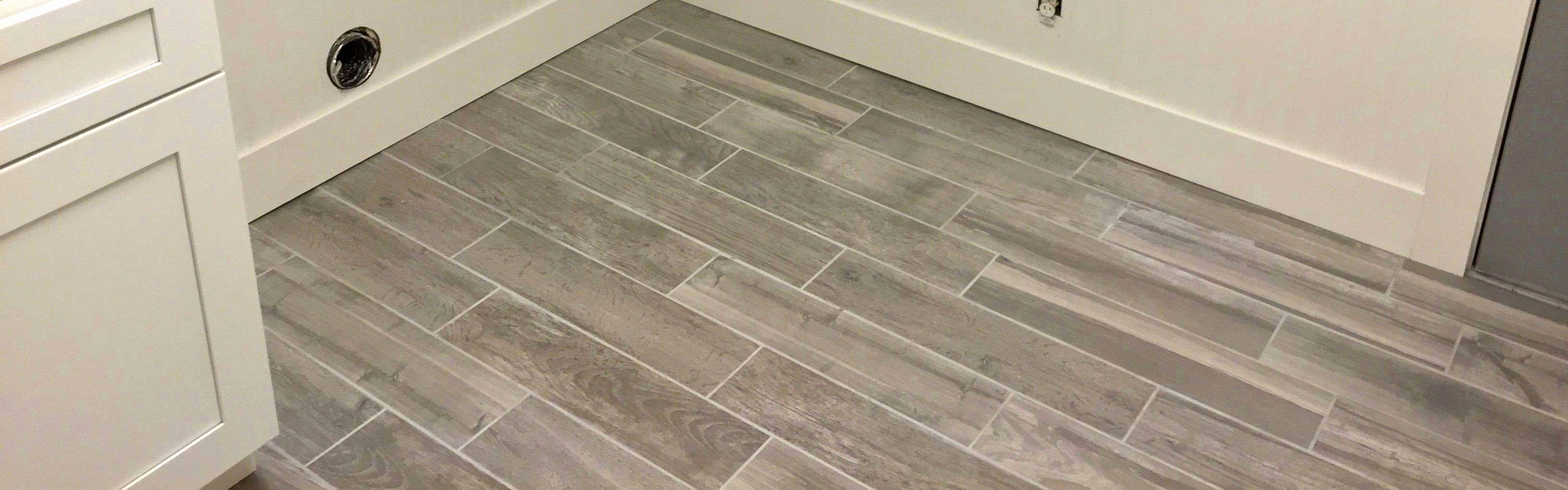 18 attractive Hardwood Flooring Company Reviews 2024 free download hardwood flooring company reviews of flooring contractors 14 best flooring for kitchen floor plan ideas throughout unique bathroom tiling ideas best h sink install bathroom i 0d exciting bea