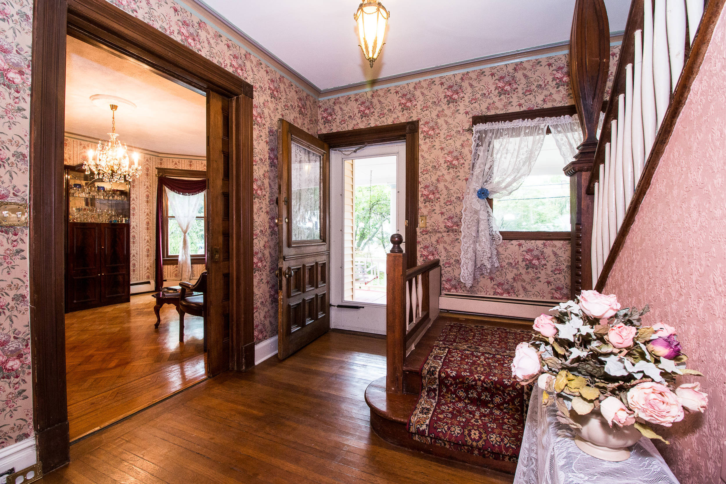 11 attractive Hardwood Floors Morristown Nj 2024 free download hardwood floors morristown nj of enchanting victorian home just came to the market tapinto pertaining to welcoming foyer