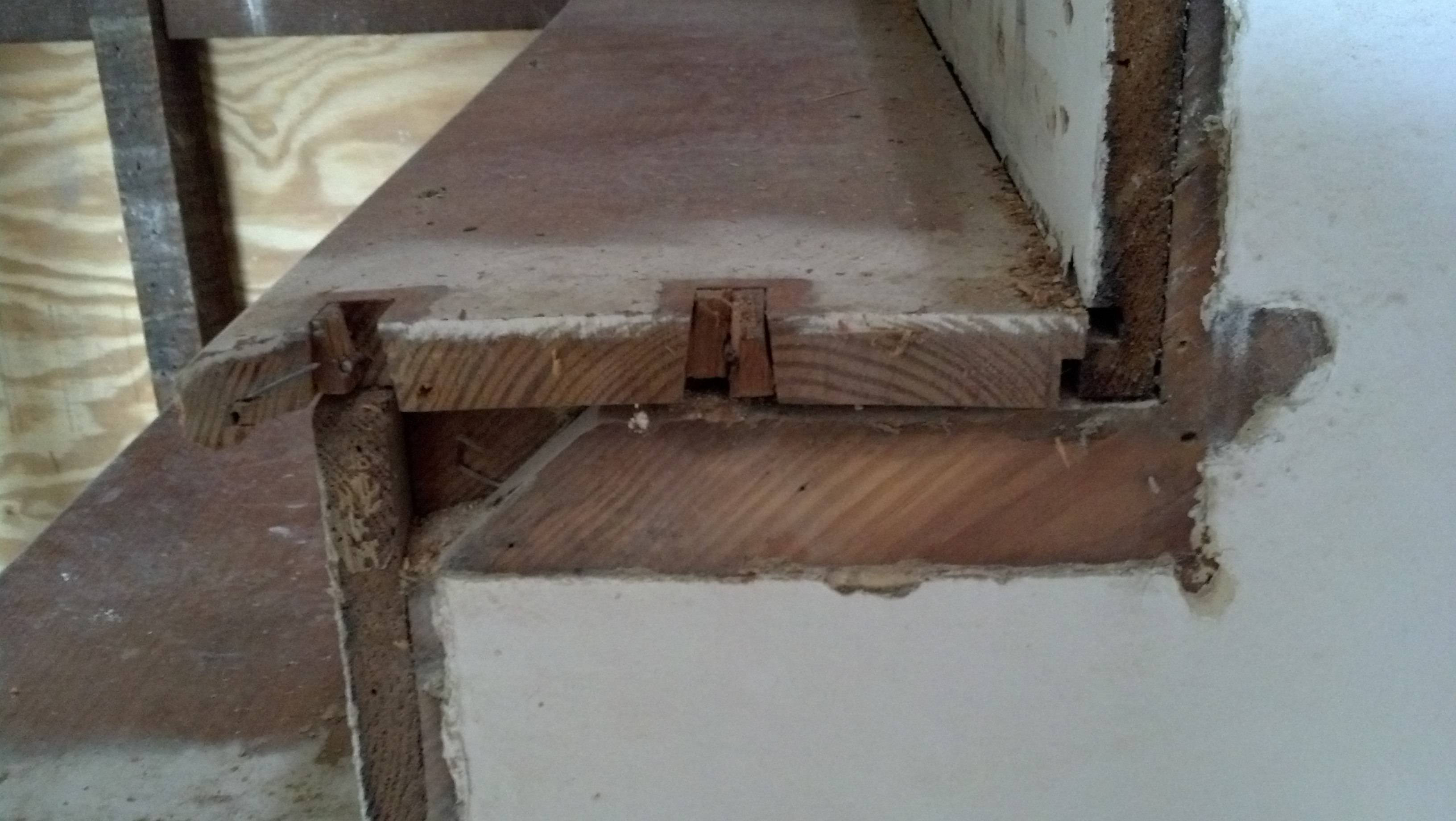 28 Spectacular How to Fix Small Gaps In Hardwood Floors 2024 free download how to fix small gaps in hardwood floors of how should stair treads and risers be assembled home improvement in see picture enter image description here